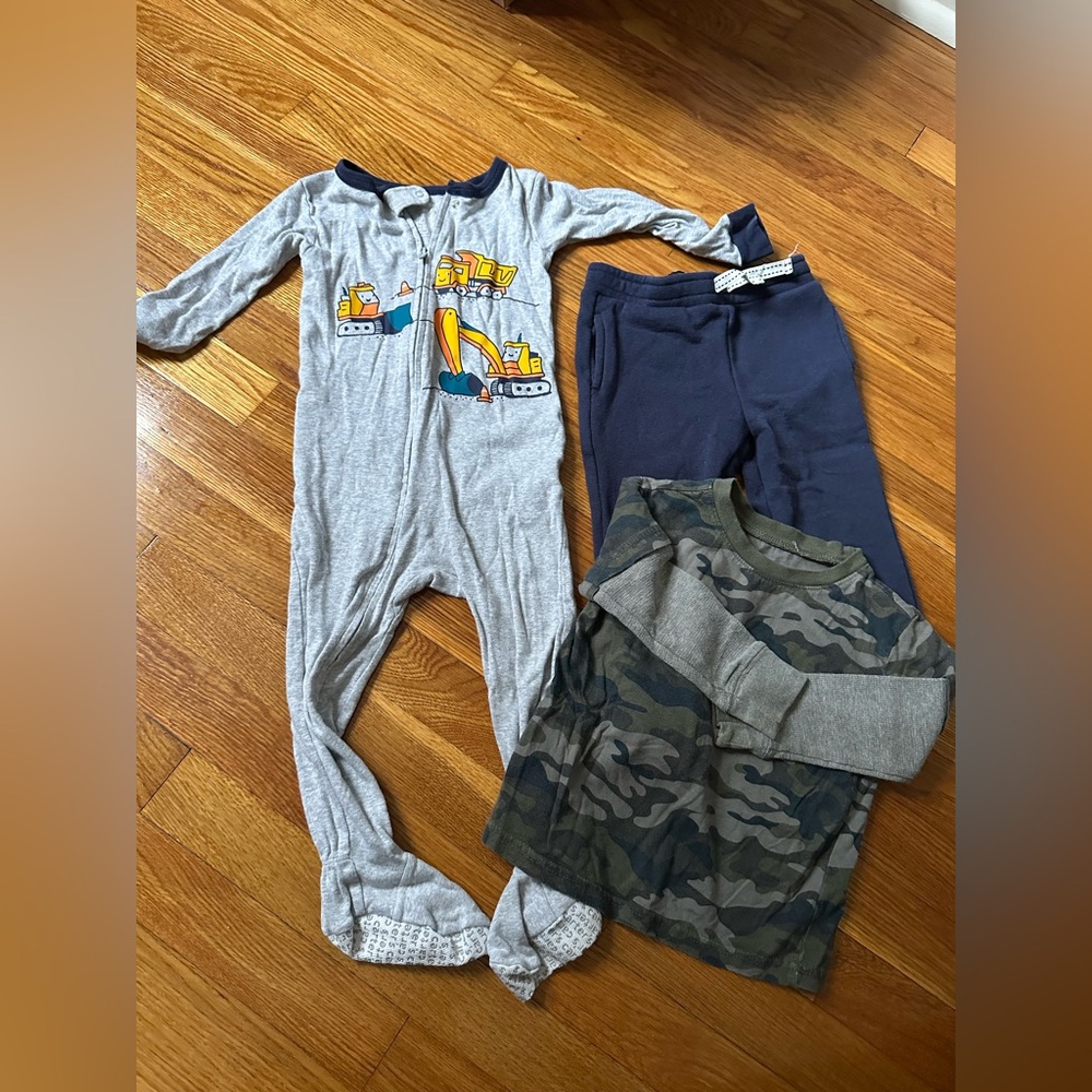Kids Construction Print Gray Footie